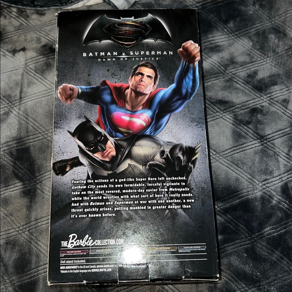 Batman v. Superman Batman Action Figure in Black and Gray Suit - Picture 4 of 5